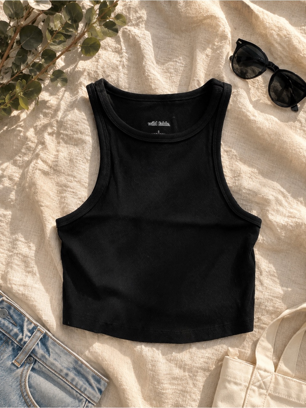 black ribbed cropped tank top